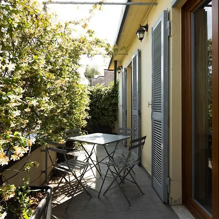 Apartamento Montenapoleone - Sant Andrea Charme Penthouse *