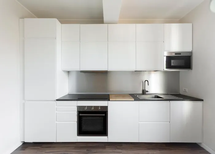Montenapoleone - Sant Andrea Charme Penthouse 아파트 *